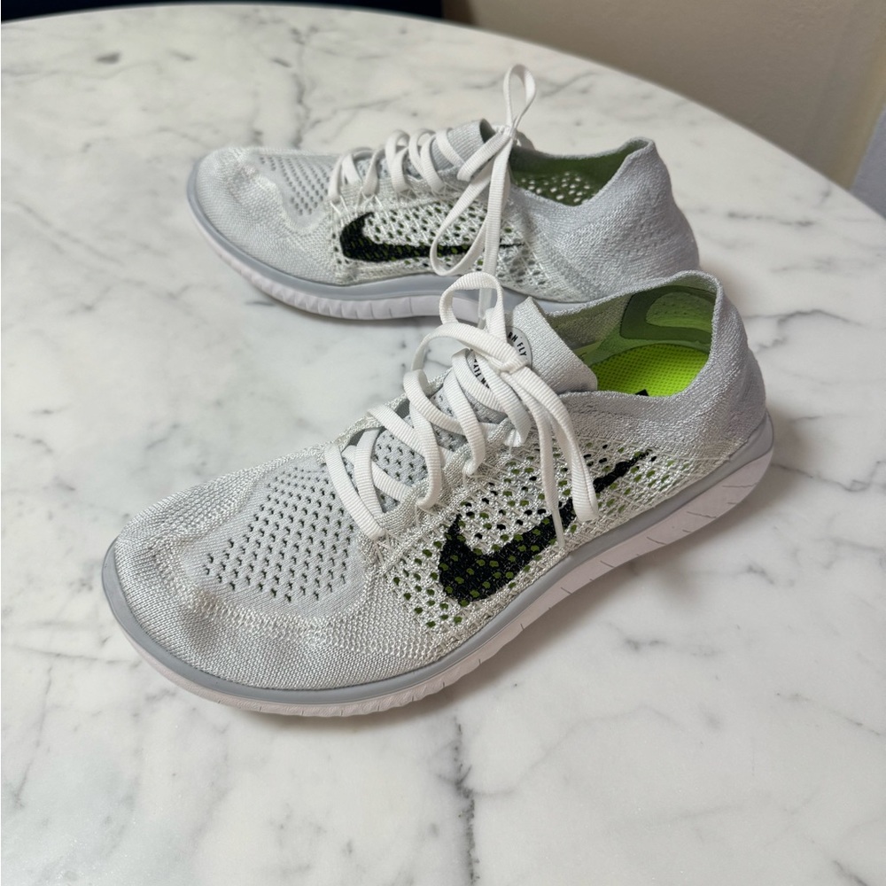 Nike Free Run 2018 Women White/Pure Platinum/Black Sneakers